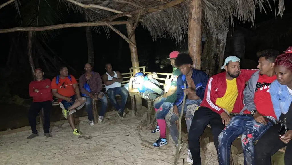 Detienen 22 personas que pretendían salir en yola hacia Puerto Rico