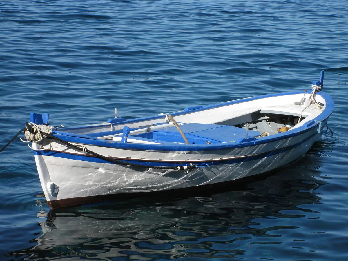 La Armada rescata cinco turistas de embarcación zozobró en Bávaro