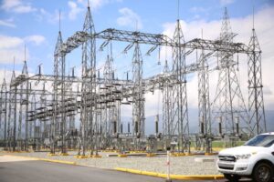 Casi tres años de gobierno: retos del sector eléctrico