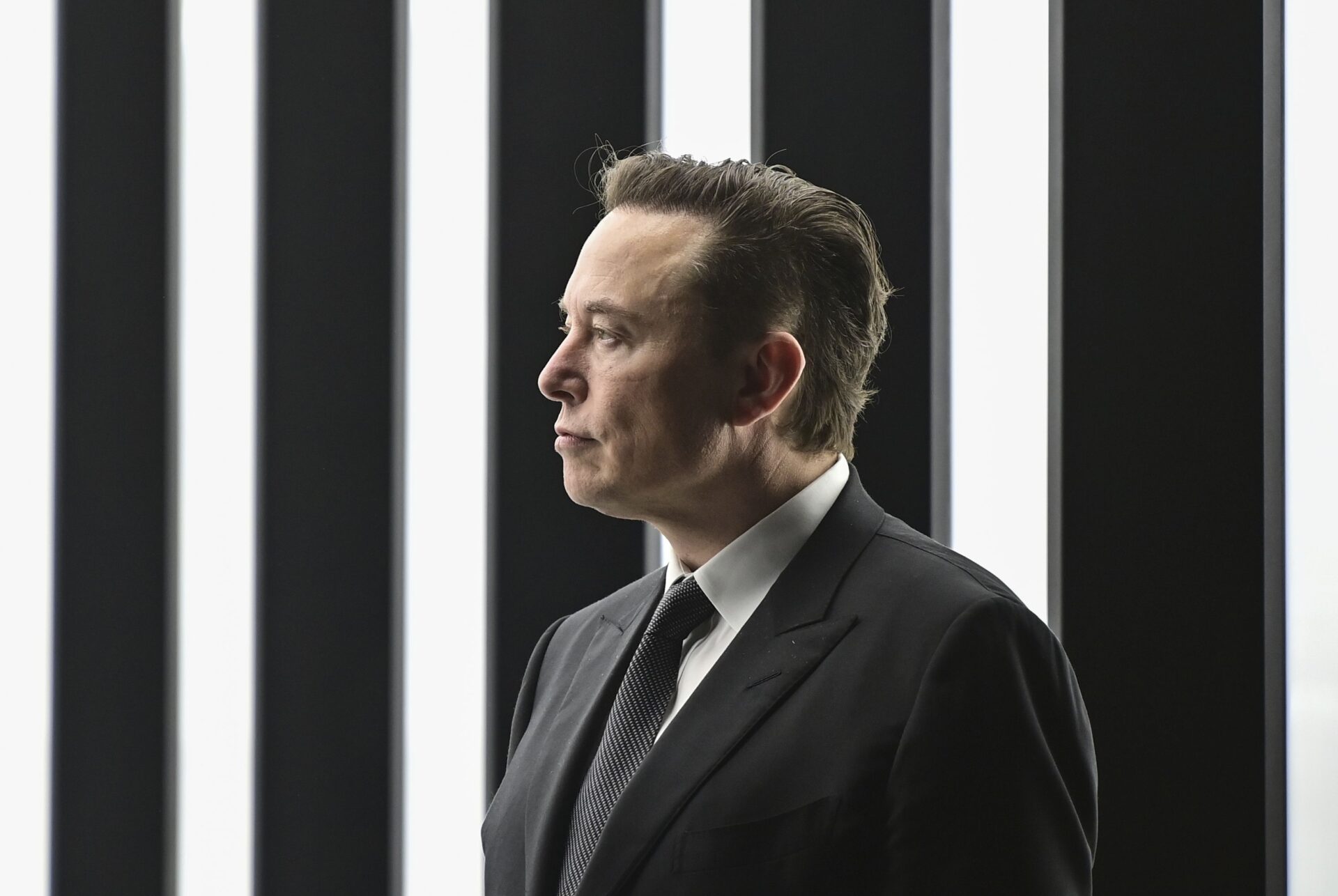 Elon Musk donó 1.900 millones en acciones de Tesla a la caridad el 2022