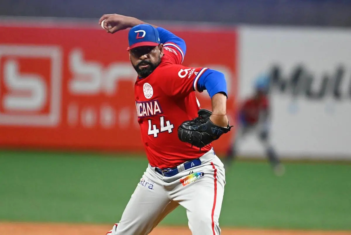 El lanzador del año de LIDOM enfrenta a Venezuela en final de la Serie del Caribe