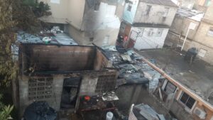 Fuego consume cuatro casas en Buenos Aires de Herrera