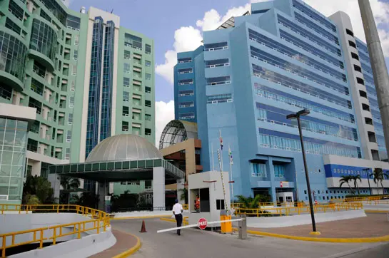 Identifican hombre murió al lanzarse del séptimo piso de hospital