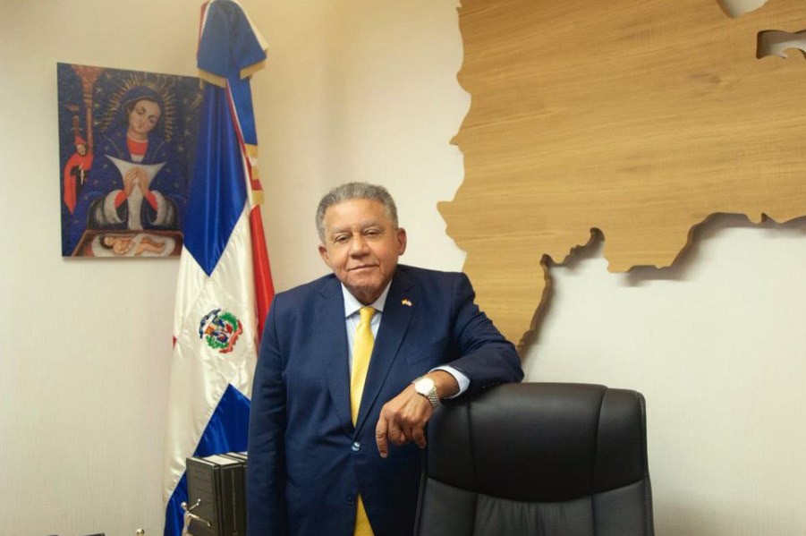 Embajador de Republica Dominicana en España, Juan Bolivar Diaz