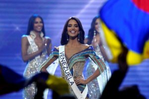 Miss Venezuela Amanda Dudamel anuncia que viene un bebé en camino en su familia