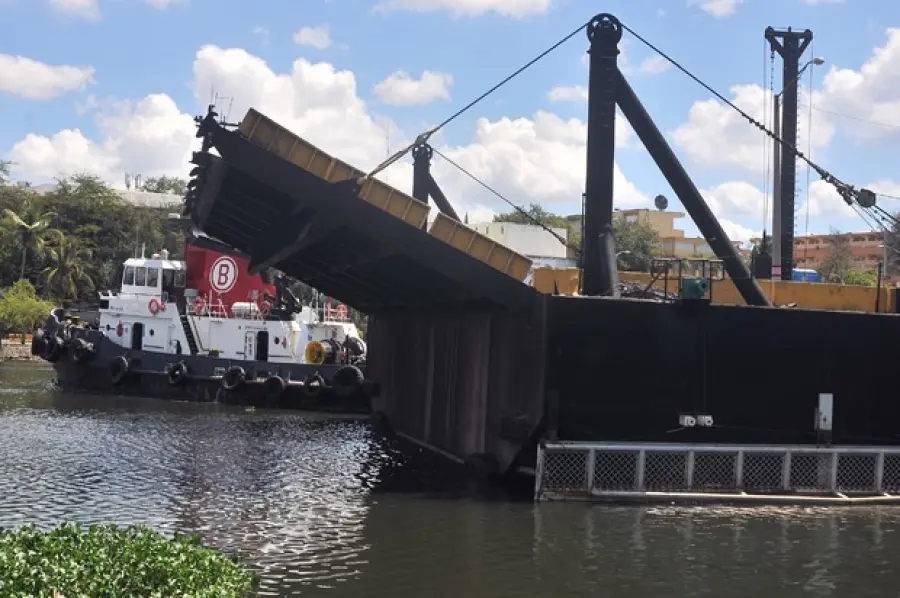 Puente Flotante será cerrado este sábado por dos horas