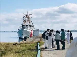 Estados Unidos devuelve nuevo grupo de migrantes irregulares a Cuba