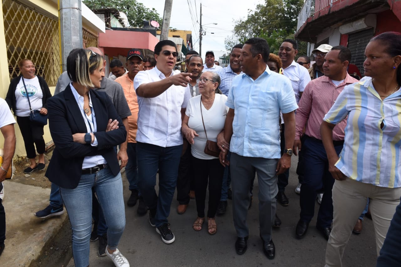 Director CAASD supervisa culminación de obras reclamadas en SDN