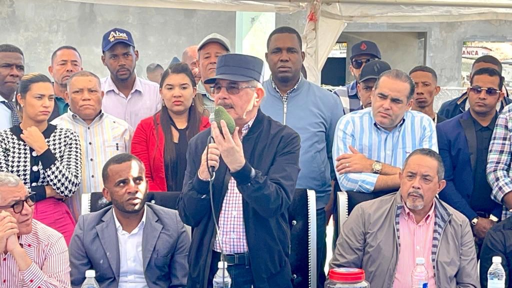 Danilo a los campesinos: nadie sabe lo que tiene hasta que no lo pierde
