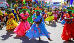 Haití intenta olvidar por unos días la violencia y baila a ritmo de carnaval FOTO: ARCHIVO / F.E