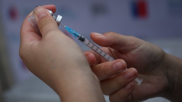 China gastó 20.336 millones de euros en vacuna covid en 2021 y 2022