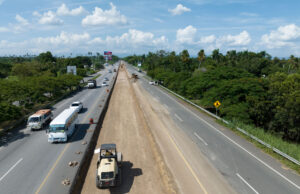 Documentan bases legales y costos transformación de la autopista Duarte