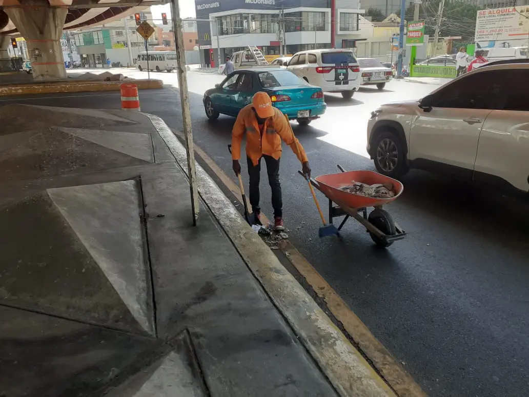 Obras Públicas cierra a partir de hoy túneles y elevados por mantenimiento 