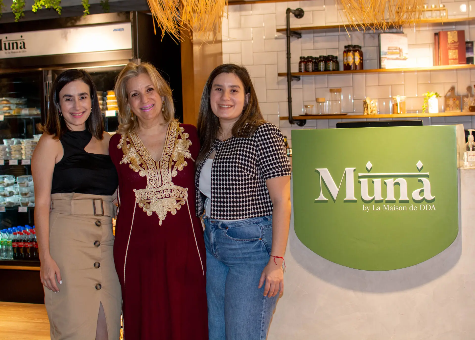 Chloé Portela, Desirée Dumit y Nadia Portela. FUENTE EXTERNA