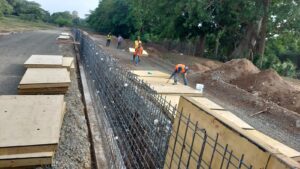 Sustituyen obreros dominicanos por haitianos en construcción del muro fronterizo en Dajabón