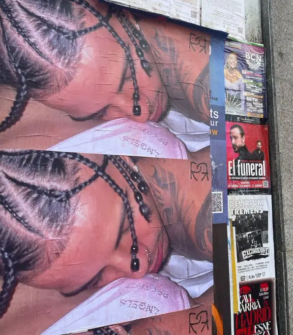 Apareció foto de Rauw Alejandro sobre las partes íntimas de Rosalía