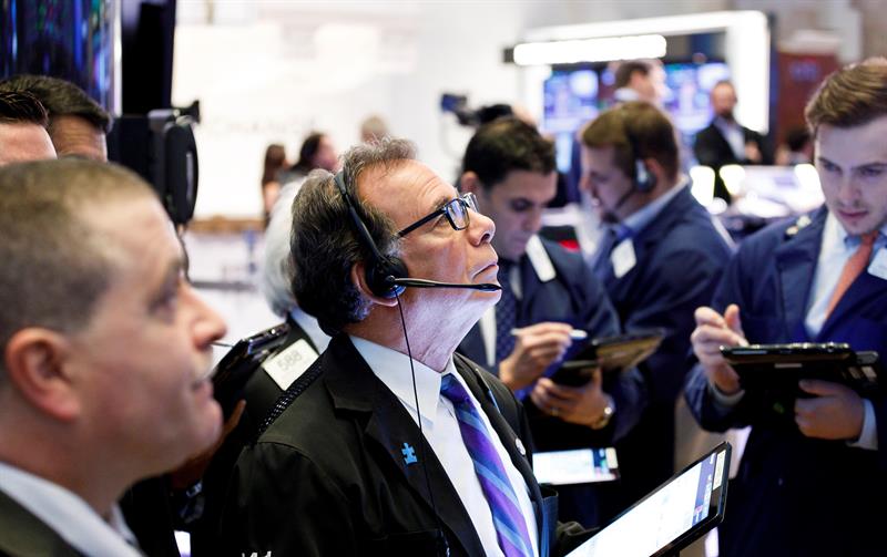 Inversionistas de Wall Street atraídos por bonos de RD