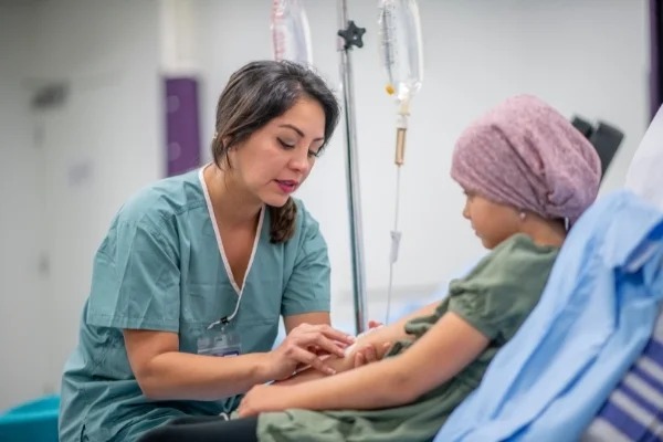 Centros sanitarios proyectan formación oncología pediátrica en LA