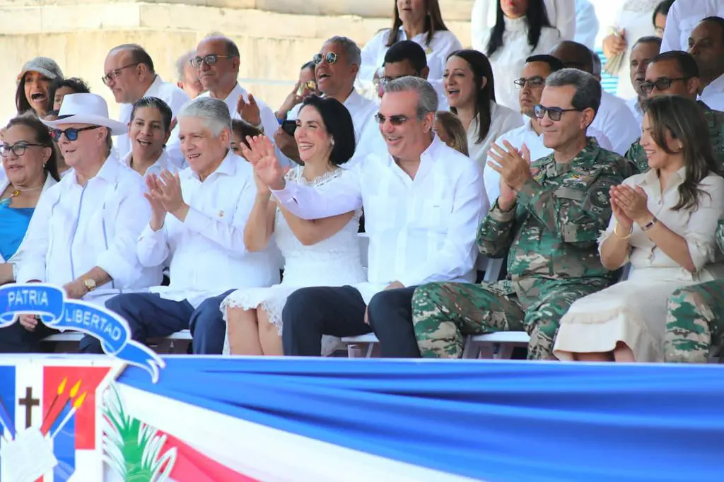 Abinader asiste a Tedeum por 179 aniversario de la Batalla 30 de Marzo