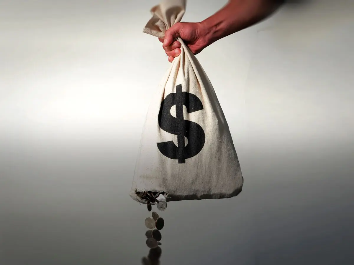 Aumenta 25 % el número de multimillonarios en Rusia, según Forbes