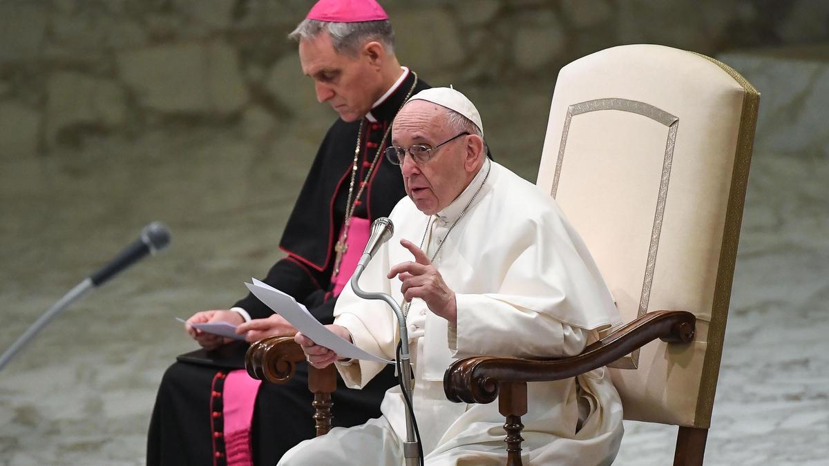 El Papa Francisco denuncia el “lawfare” contra líderes latinoamericanos El papa Francisco preside en una imagen de archivo. EFE/ Alessandro Di Meo