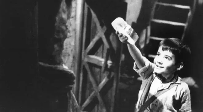 8. Marcelino, pan y vino (1954)