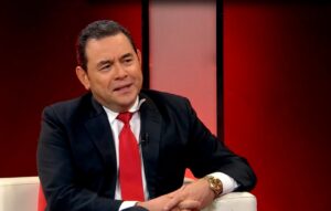 Jimmy Morales: “triste y lamentable” Guatemala exija visa a dominicanos
