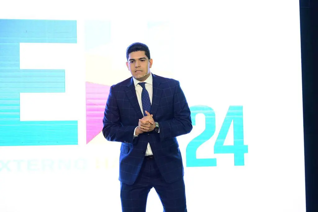 Haysel González presenta Plan de Desarrollo para Santo Domingo Este