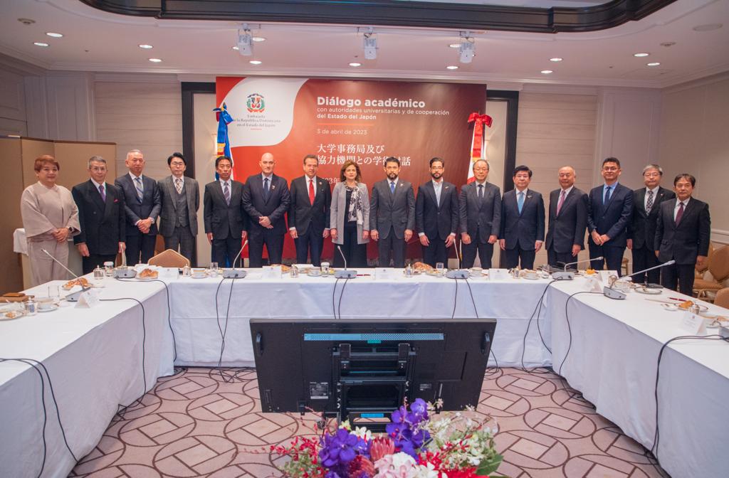 Universidades de Japón interesadas en colaborar con RD