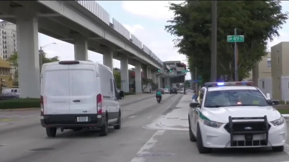 Buscan a ciclista que disparó en Miami contra un conductor y huyó FOTO: FUENTE EXTERNA