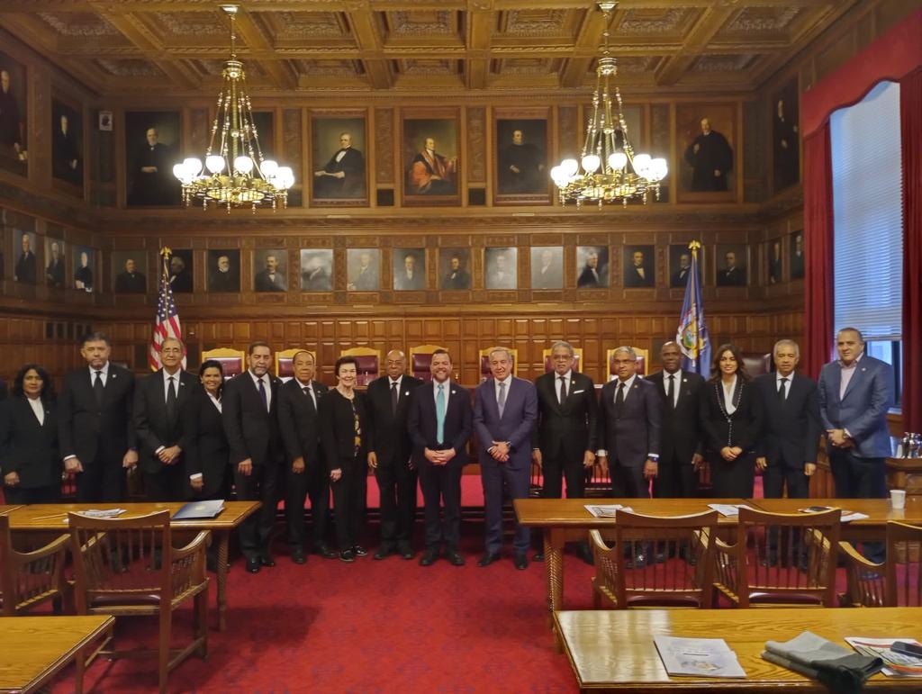 Miembros de Altas Cortes de RD y EEUU intercambian experiencias