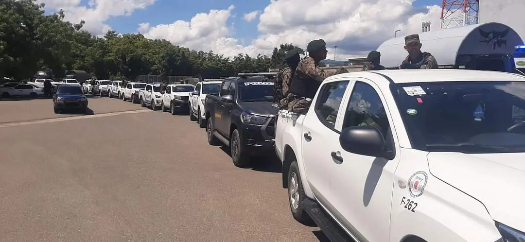 Despliegan equipos para garantizar seguridad en Santiago por huelga