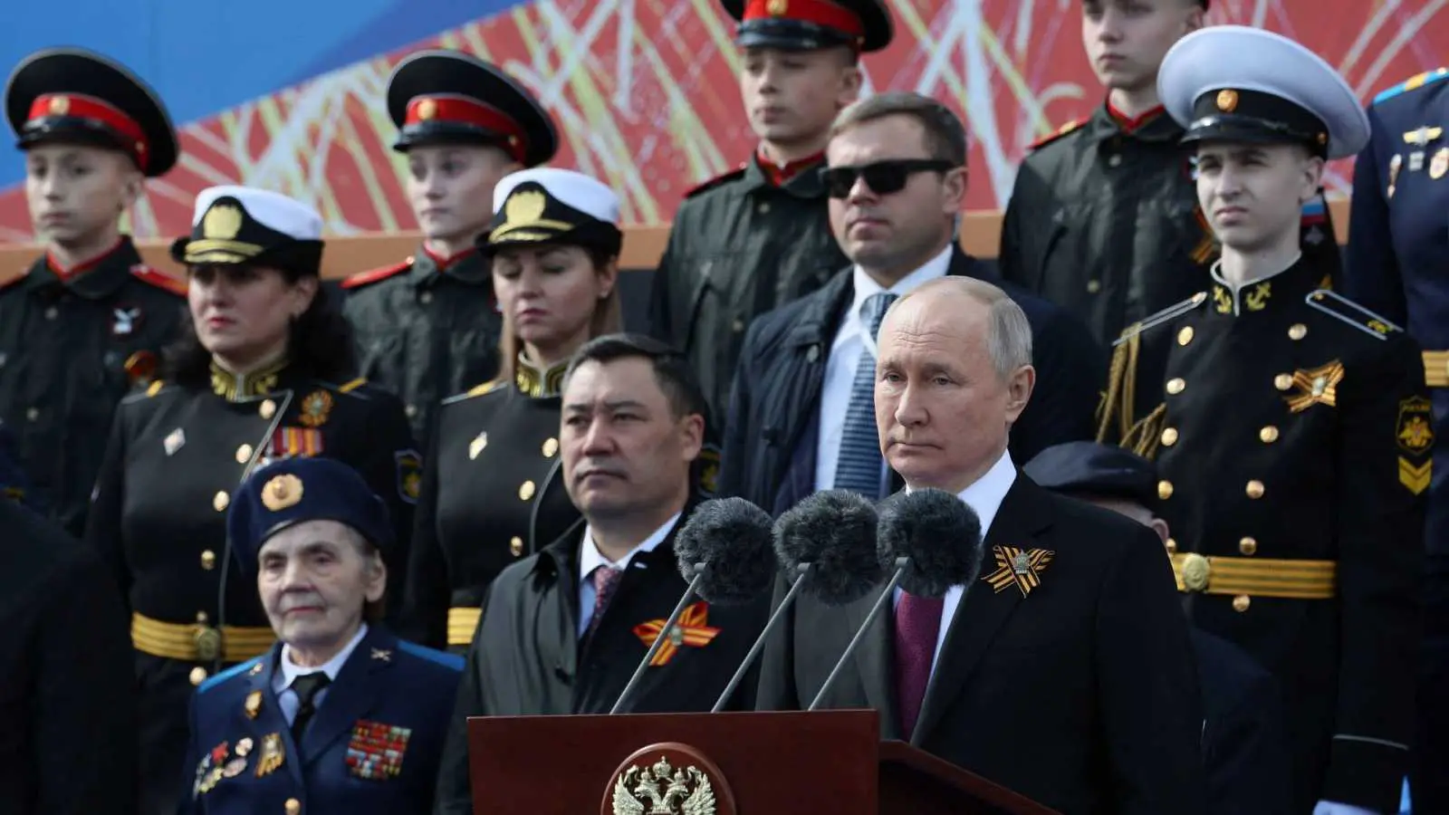 Putin asegura que Occidente le declaró la guerra durante el desfile militar