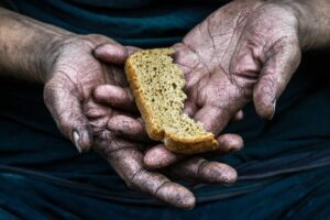 FAO: El hambre creció un 30 % en América Latina y el Caribe desde 2019