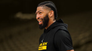 Anthony Davis sí estará en el juego 6 entre Lakers y Warriors