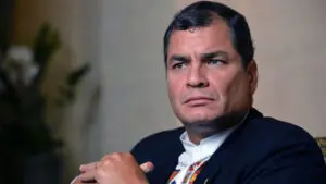 Expresidente de Ecuador sobre decreto muerte cruzada: “esto es ilegal”