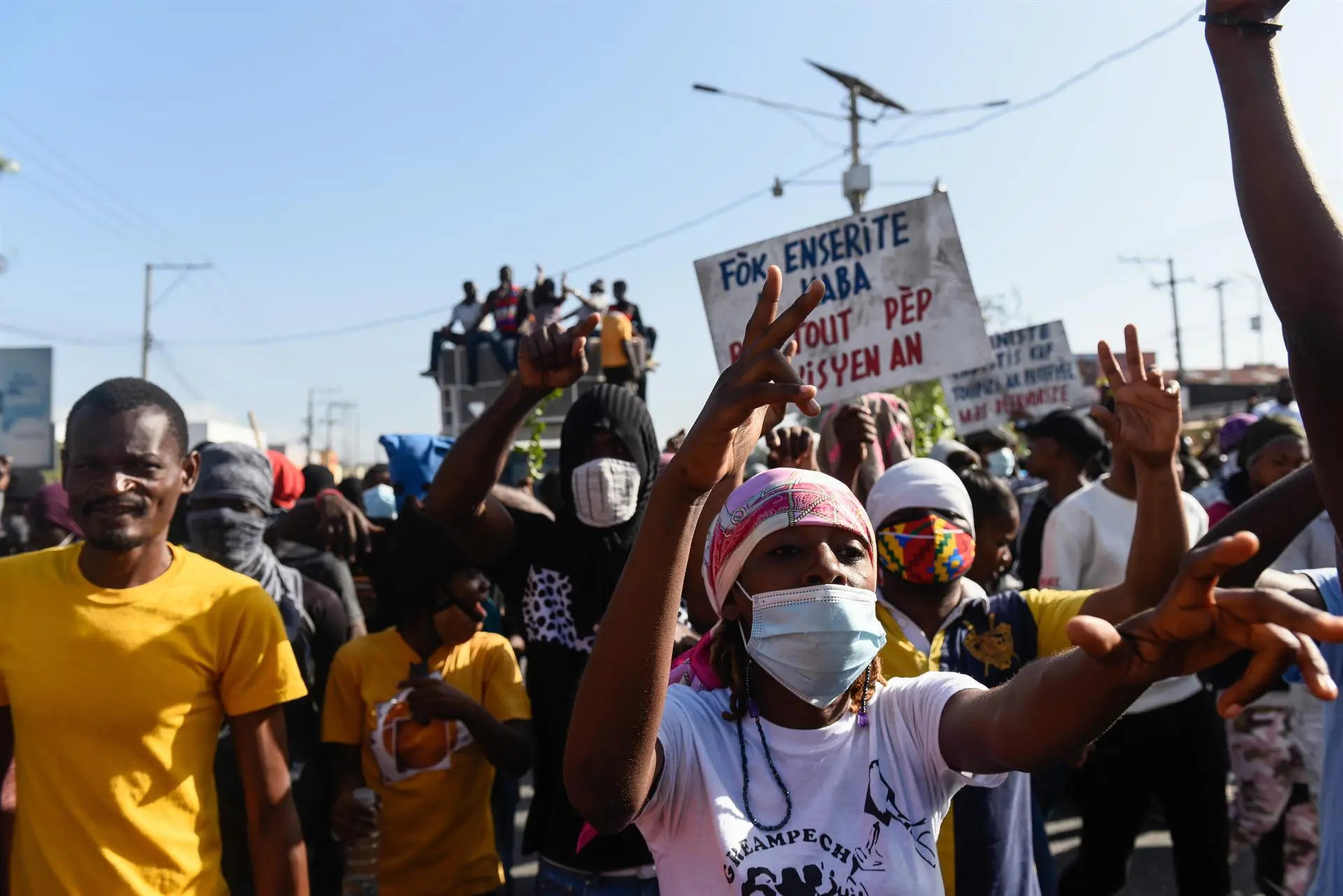 Trabajadores haitianos reclaman mejores condiciones en medio de grave crisis. Foto de archivo (Fuente externa)