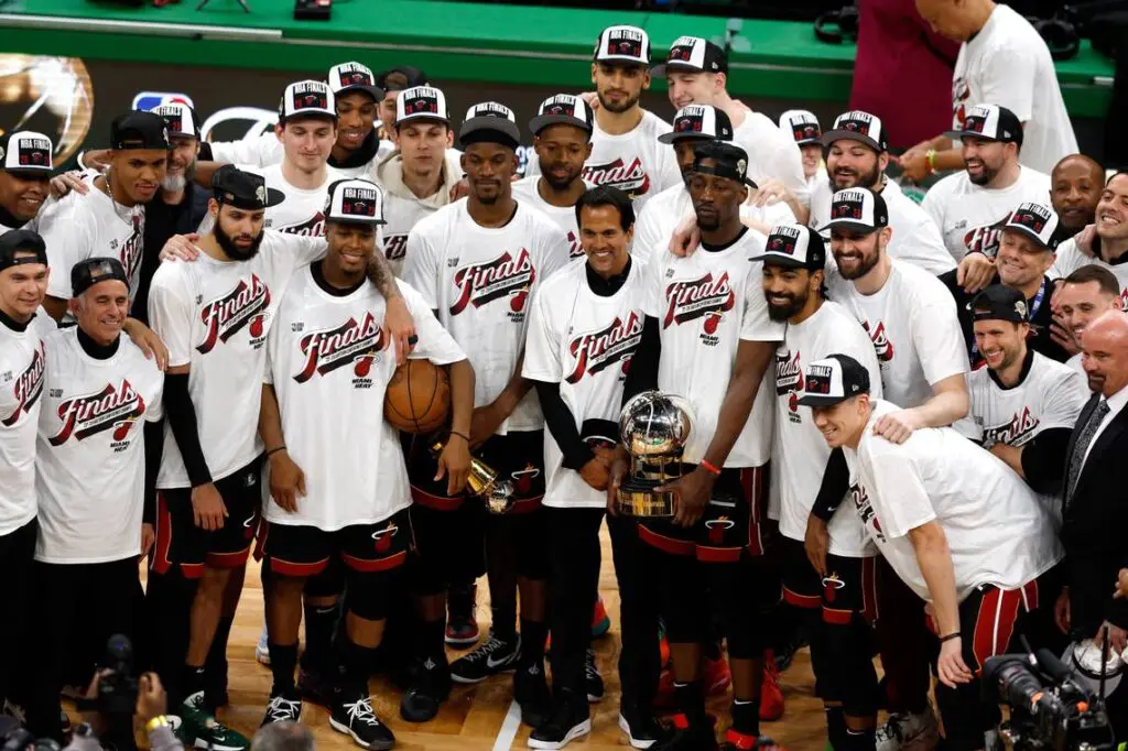 ¿Cuánto dinero ganaron los que apostaron a que Heat llegaría a la final de NBA?