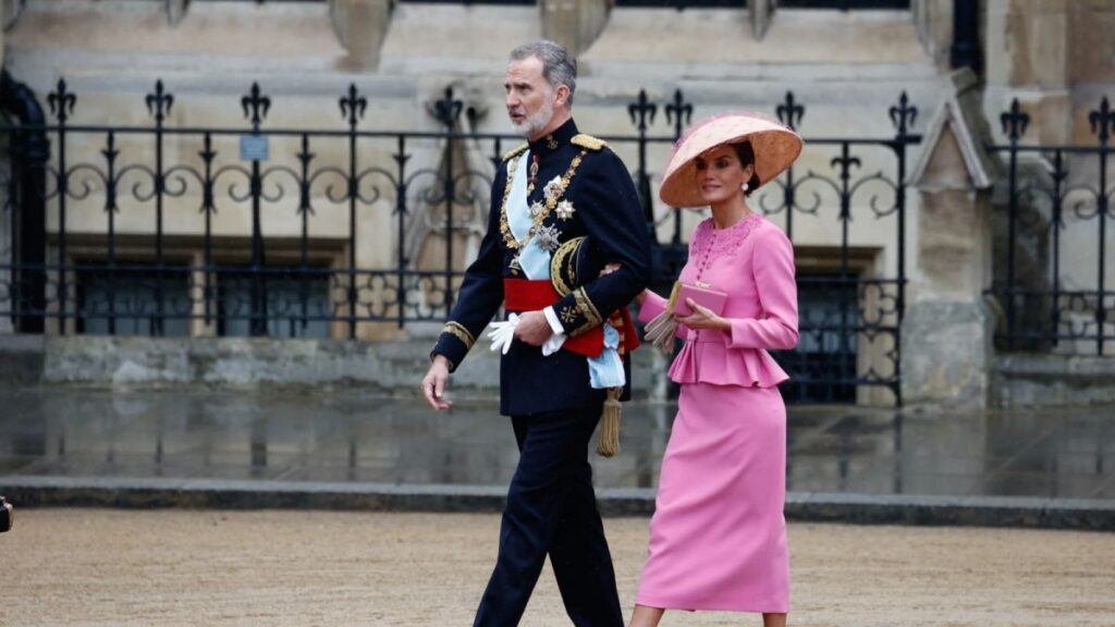 Se filtró la foto mejor guardada de la reina Letizia en poca ropa