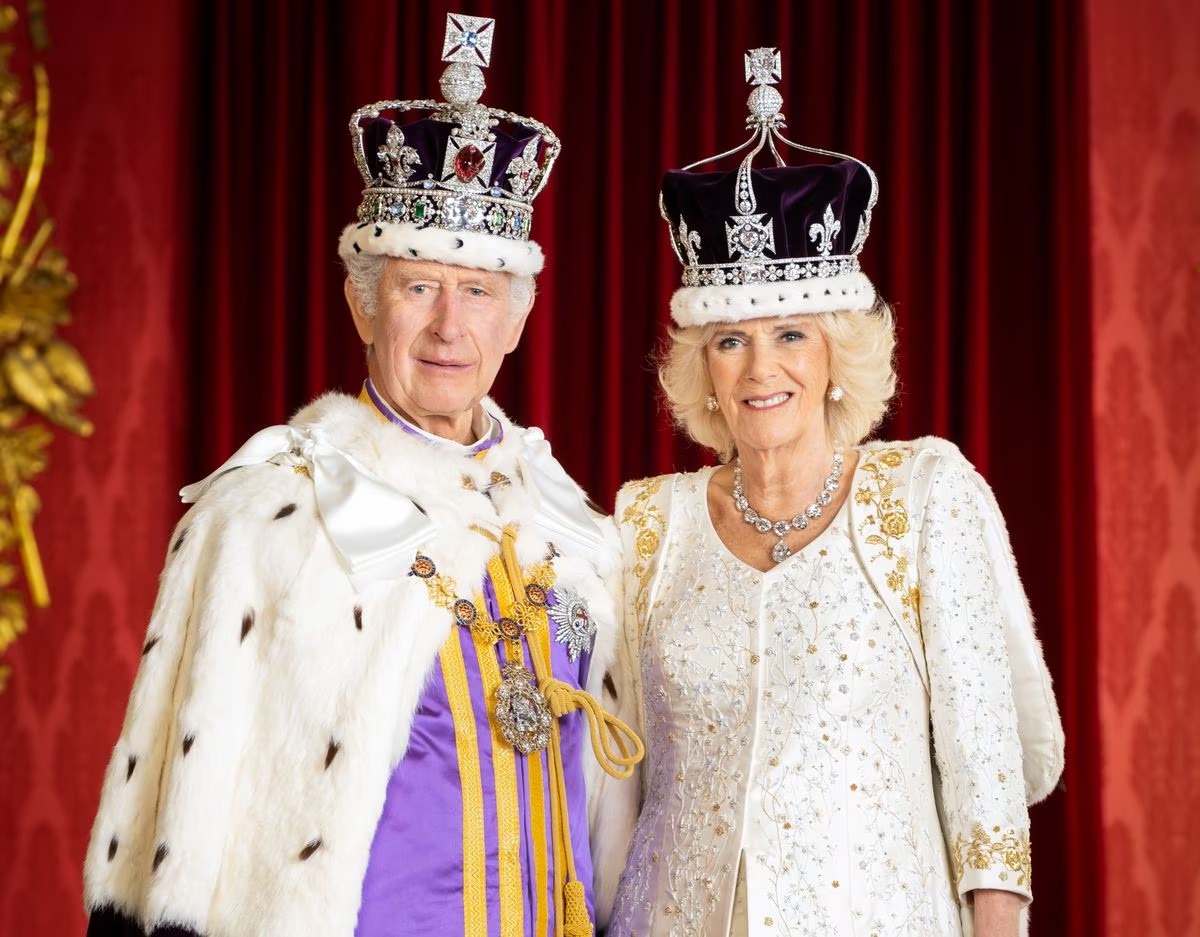 Carlos III y Camila agradecen el "respaldo y aliento" que recibieron en su coronación