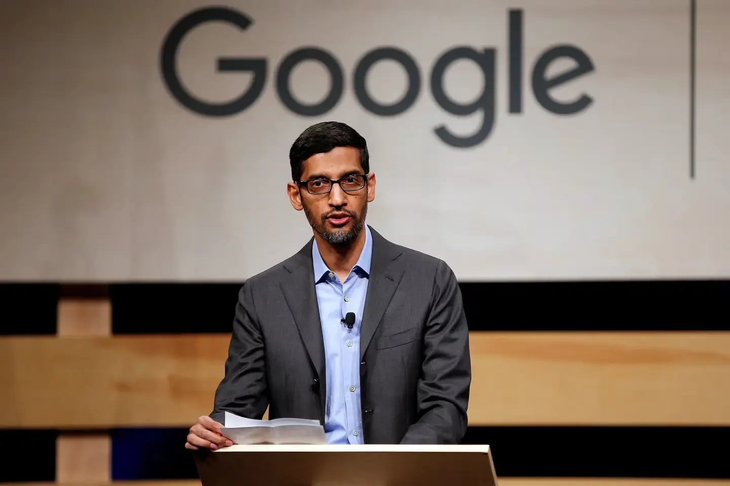 CEO Google afirma la IA es uno de los cambios más profundos