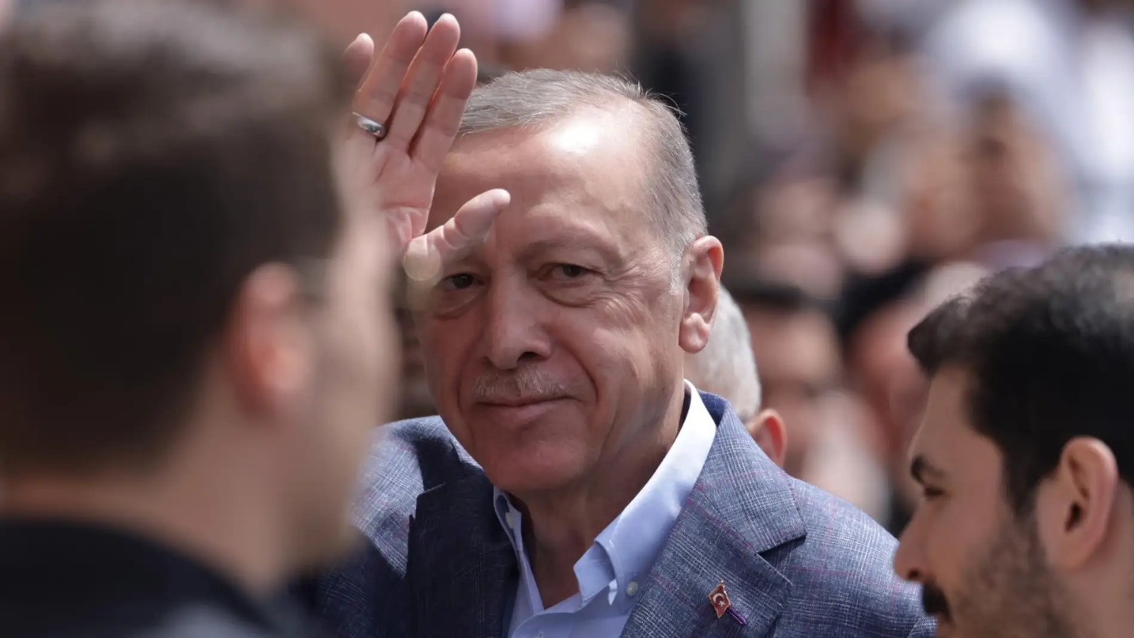 Erdogan pierde la mayoría en presidenciales y tendrá que ir a segunda vuelta, según medios