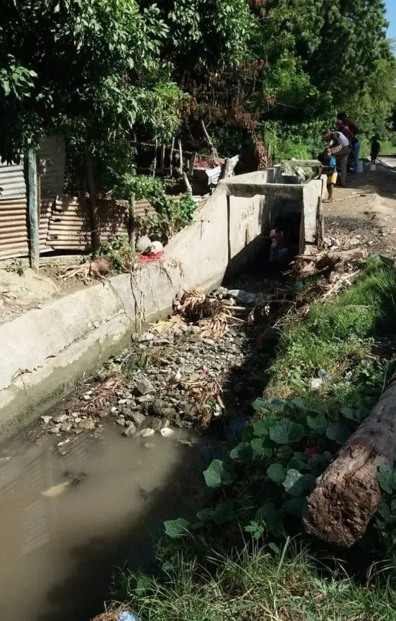 Piden al INDRHI rescatar canal de Vicente Noble y declararlo patrimonio