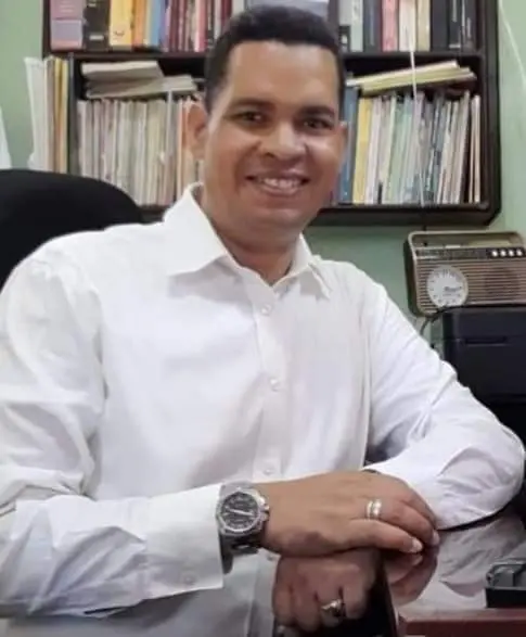 Fallece reconocido comunicador, abogado y profesor de locución
