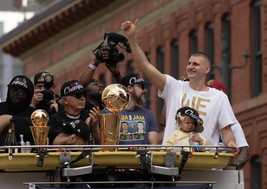 Nikola Jokic es la superestrella "peor pagada" de la NBA