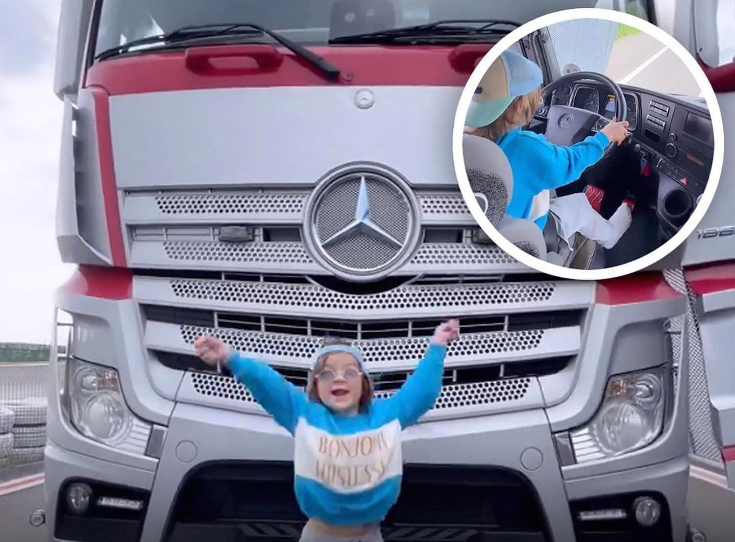 Niño de cuatro años maneja un camión como un profesional