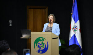 La presidenta de la Fundación Plenitud, Magdalena Rathe, resaltó el trabajo hecho en el país para controlar el covid-19. Luduis Tapia