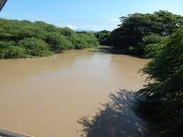 Temen río Yaque del Sur se desborde