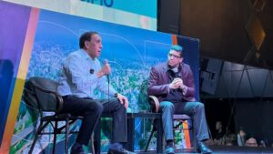 Dío Astacio y Cruz Jiminián prometen abrir nueva clínica en SDE