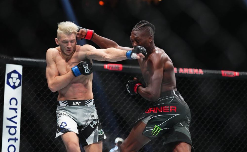 Dan Hooker vs Jalin Turner: dos fracturas en la "pelea del año" de UFC